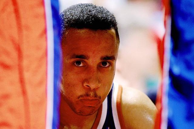 库里文班亚马缺阵克雷空砍27分 勇士不敌马刺