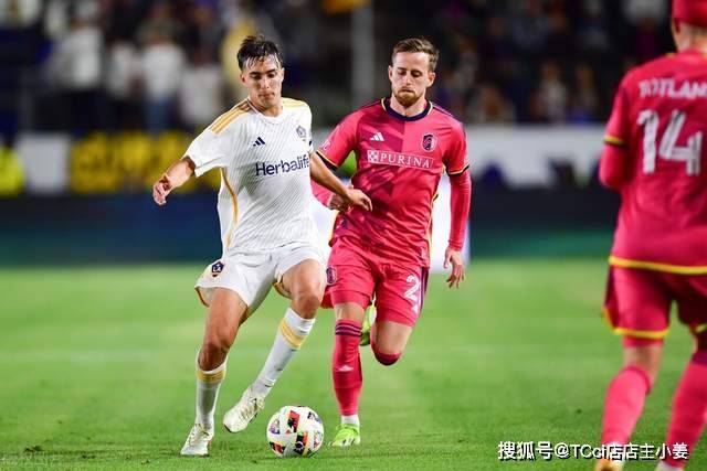 理查兹：曼城四连败只有两场是联赛